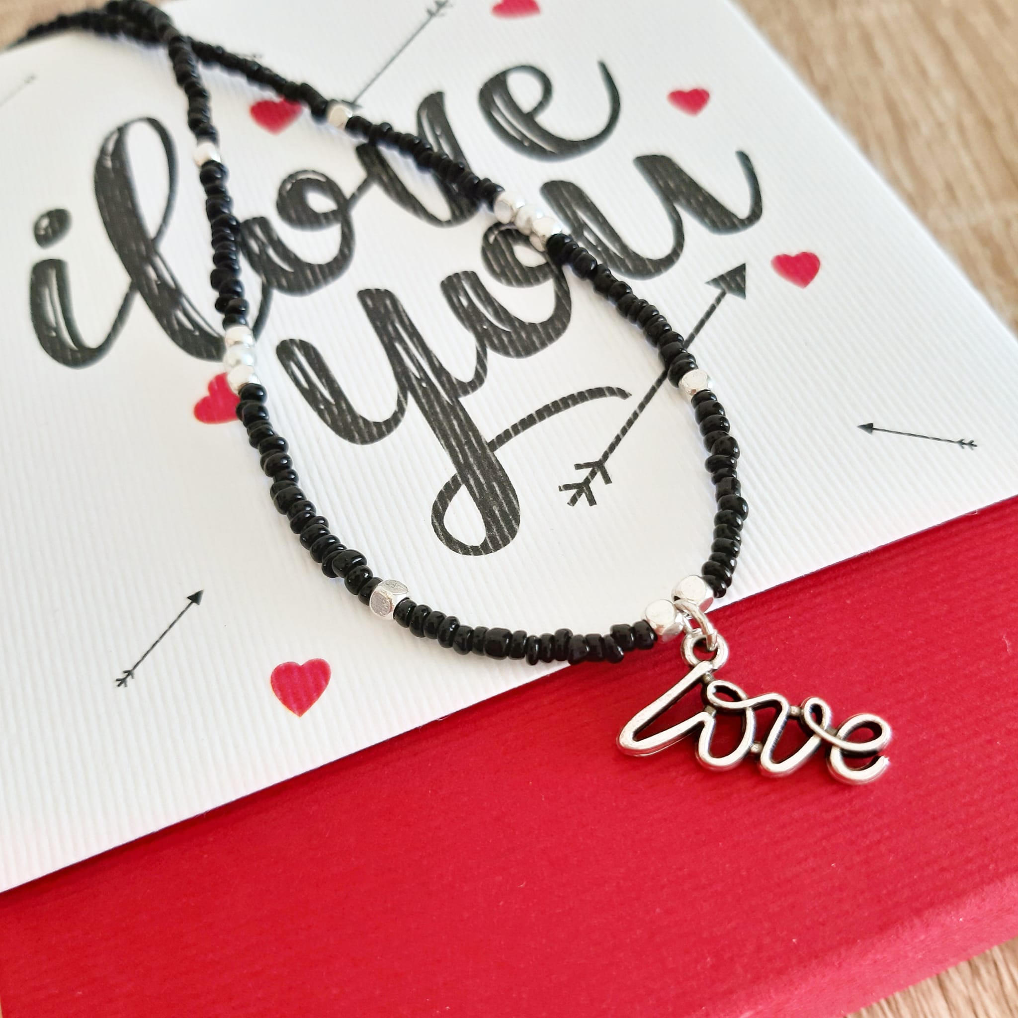 Black-Love-Necklace-0.jpg