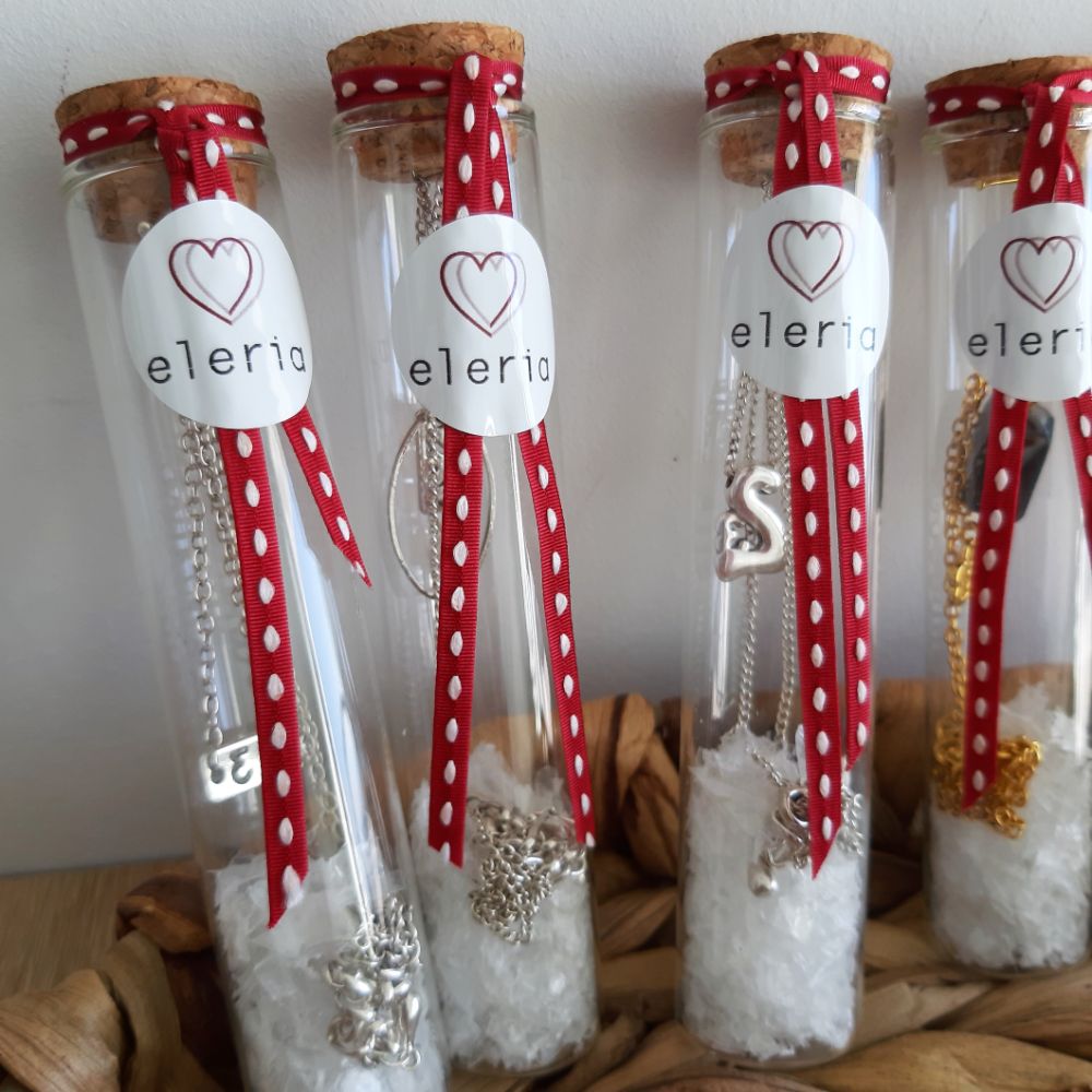 Eleria-Bottles-Lucky-Charms-4.jpg_1