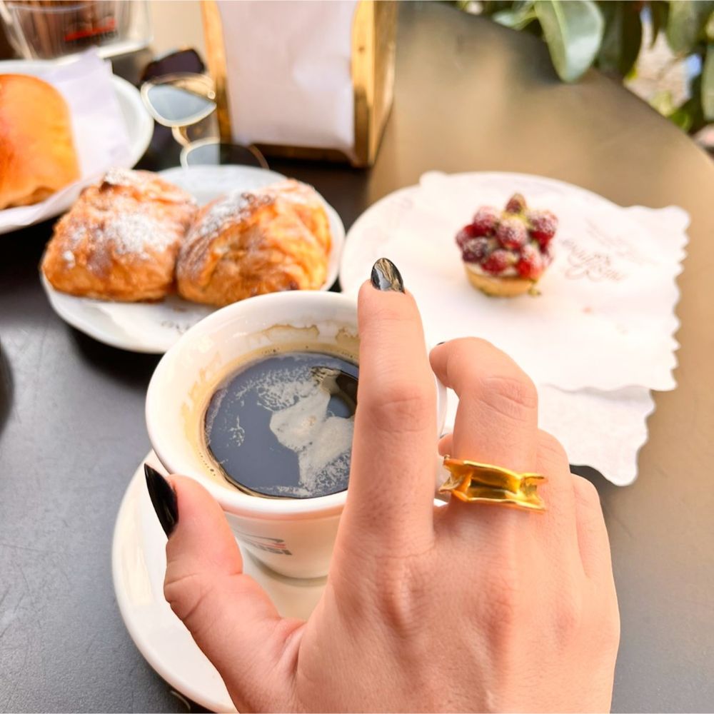 Gold-Treasure-Ring-4.jpg_1