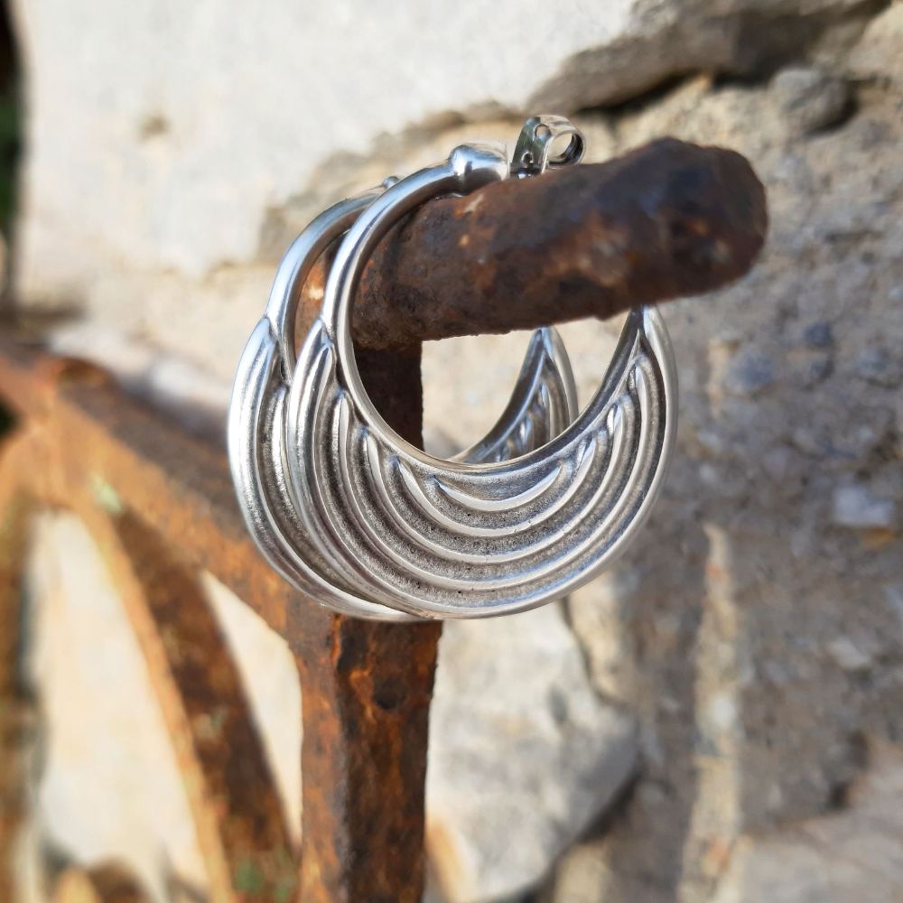 Lytra-Earrings-1.jpg
