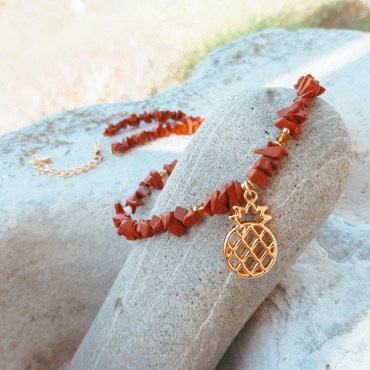 Burgundy-pineapple-necklace